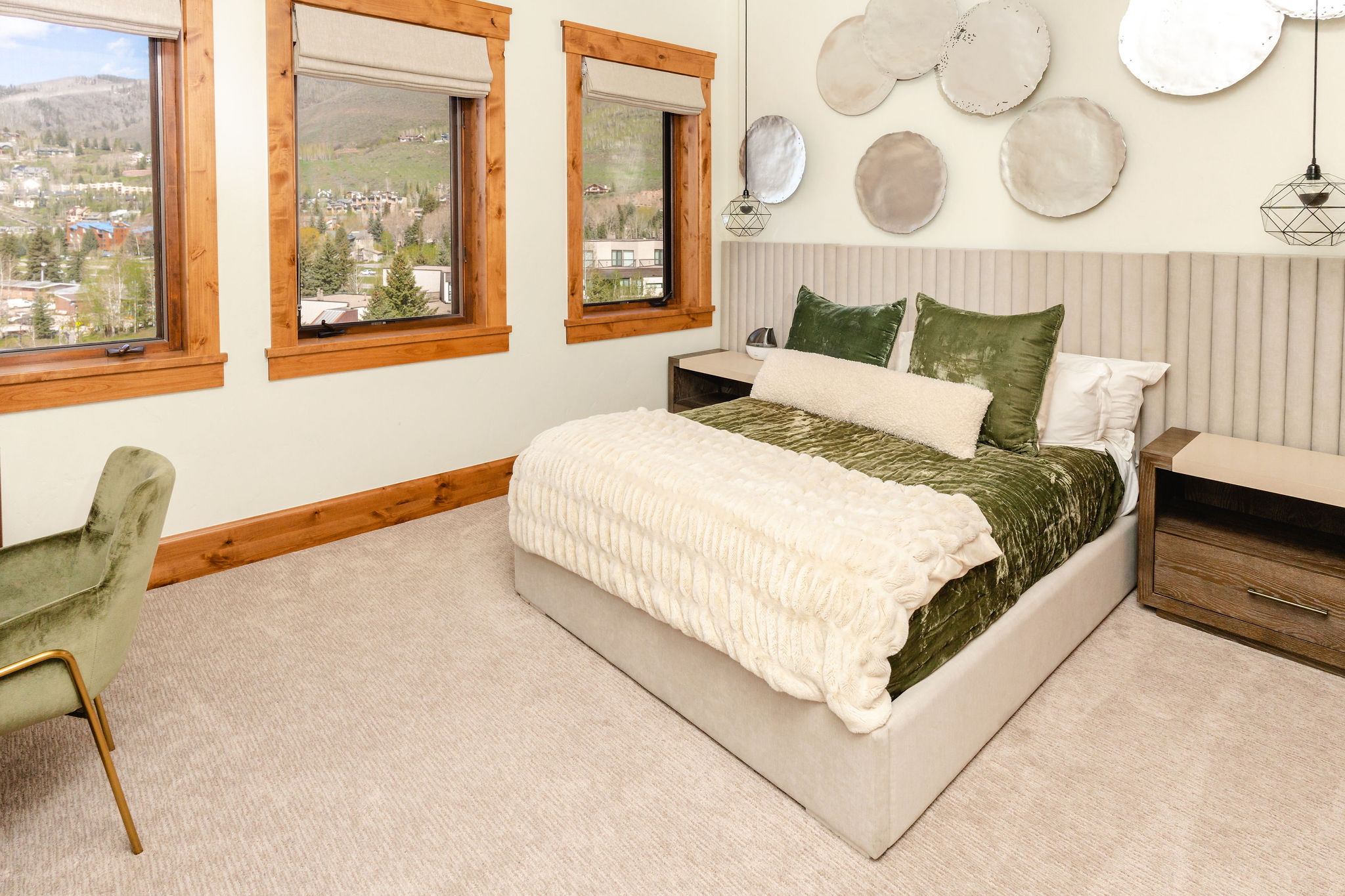 3 Bedroom Penthouse Suite The Hythe Vail