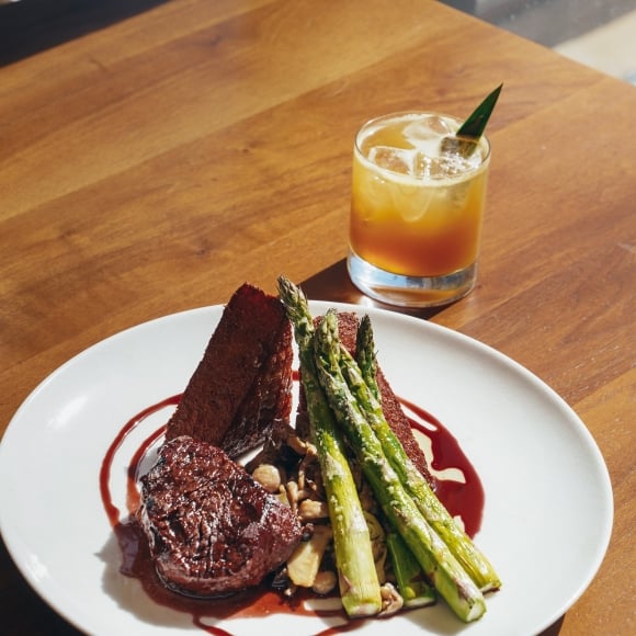 Meat and asparagus